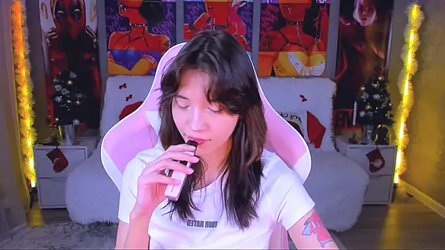 Snapshot of as1an_girlfriend chatting on 12.14.25 as1an girlfriend online show from 12.14.25