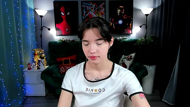 Snapshot of as1an_girlfriend chatting on 12.18.25 as1an girlfriend online show from 12.18.25