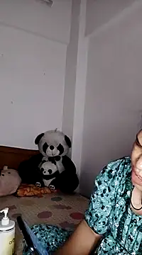 Snapshot of Anika-Bhabhi chatting on 03.15.25 Anika-Bhabhi online show from 03.15.25