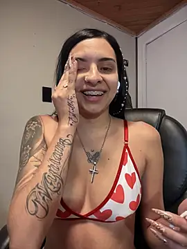 Hilary pinkk online show from 11.27.25