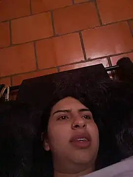 Hilary pinkk online show from 12.17.25