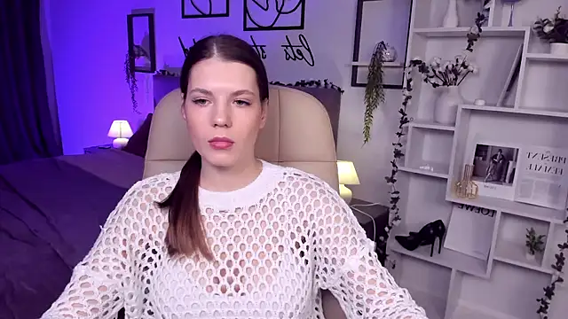 BellaSweetHeart online show from 02.04.25