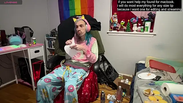 tallnerdyguy online show from 03.21.25