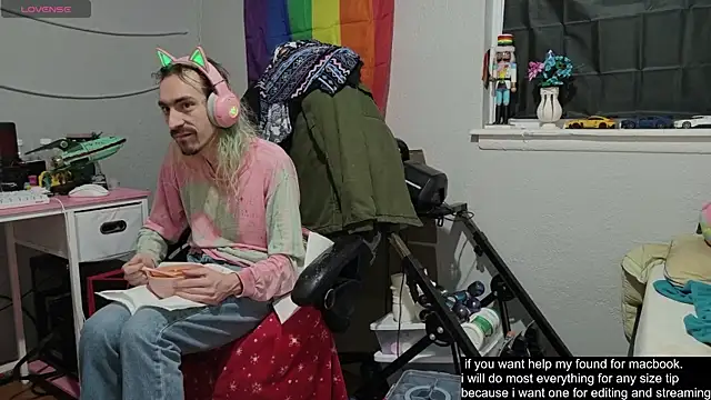 tallnerdyguy online show from 11.07.25