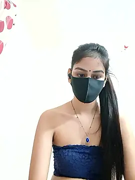 Snapshot of Tisha-01 chatting on 11.07.25 Tisha-01 online show from 11.07.25