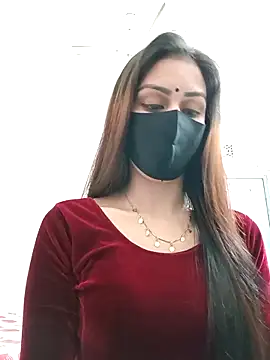 Snapshot of Tisha-01 chatting on 11.12.25 Tisha-01 online show from 11.12.25