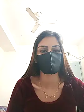 Snapshot of Tisha-01 chatting on 11.21.25 Tisha-01 online show from 11.21.25