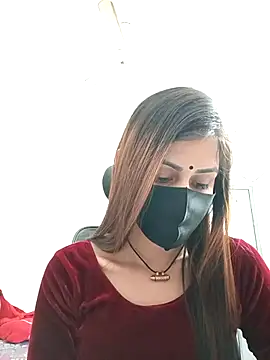 Snapshot of Tisha-01 chatting on 11.24.25 Tisha-01 online show from 11.24.25