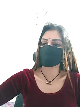 Snapshot of Tisha-01 chatting on 11.29.25 Tisha-01 online show from 11.29.25