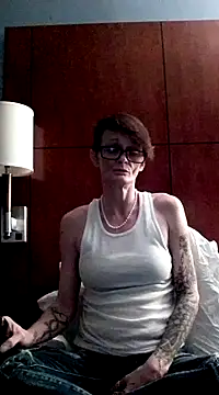 Snapshot of ivylee31 chatting on 12.31.24 ivylee31 online show from 12.31.24