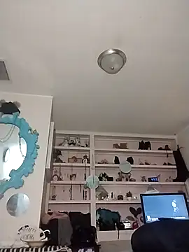 ivylee31 online show from 11.14.25