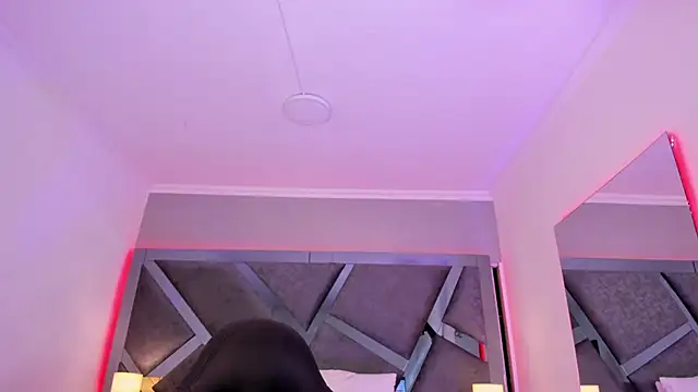 AmberiniHoffman online show from 01.31.25