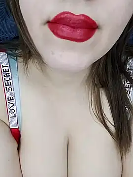 Snapshot of sexy-mariya chatting on 11.19.25 sexy-mariya online show from 11.19.25