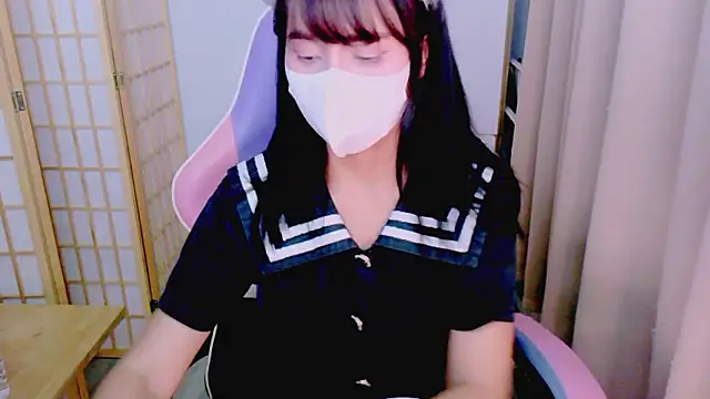 Snapshot of desiregirl69 chatting on 02.20.26 desiregirl69 online show from 02.20.26