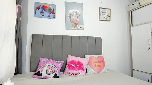 naughtyloverss online show from 12.20.25