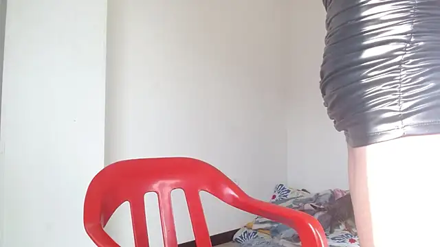 Snapshot of Party_trans chatting on 01.09.25 Party trans online show from 01.09.25