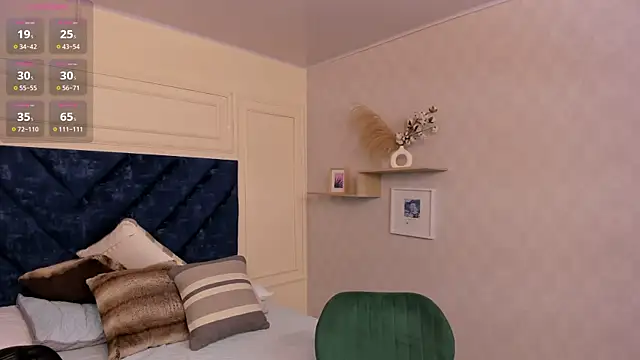 Charlotte Mayer online show from 10.24.25