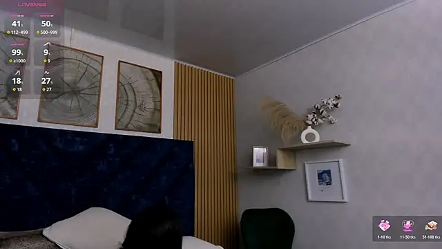 Snapshot of Charlotte_Mayer chatting on 06.12.26 Charlotte Mayer online show from 06.12.26