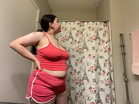 Snapshot of jasmine2badd chatting on 12.12.24 jasmine2badd online show from 12.12.24