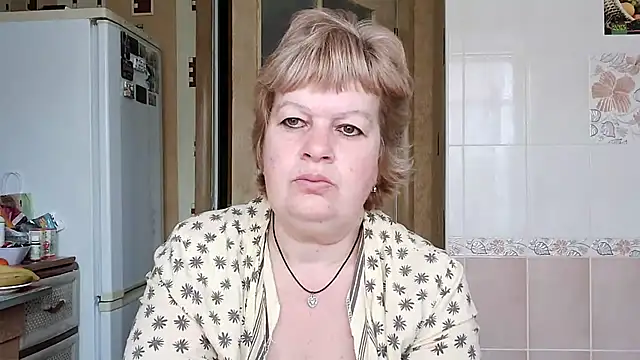 Ettie Tonia online show from 03.08.25
