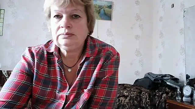 Ettie Tonia online show from 10.30.25