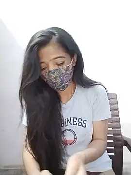Snapshot of Cute-Ridhima chatting on 05.12.26 Cute-Ridhima online show from 05.12.26