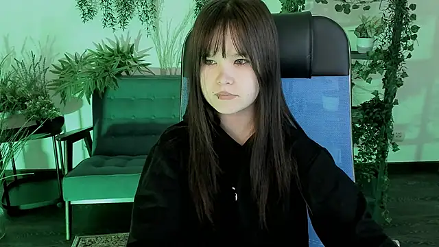 Elainebeness online show from 02.06.26