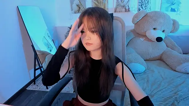 Elainebeness online show from 03.31.26