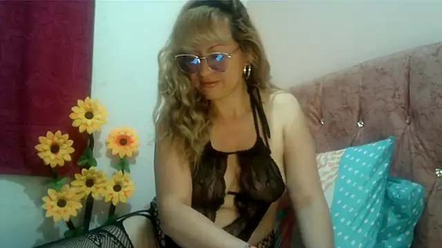 Snapshot of taylor198115 chatting on 01.17.25 taylor198115 online show from 01.17.25