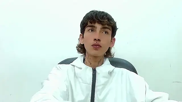 ttimy x boy online show from 11.24.25