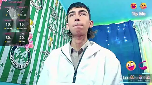 ttimy x boy online show from 12.15.25