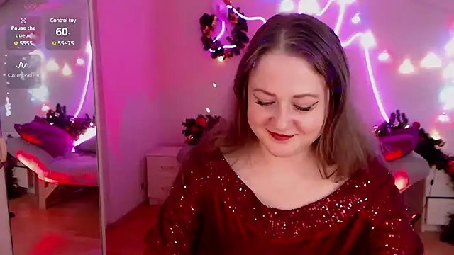 Snapshot of LizzyShine chatting on 01.04.25 LizzyShine online show from 01.04.25