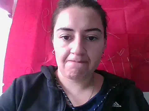  karlie kloss  online show from 03.11.25