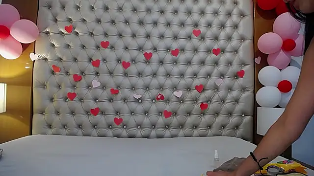 MegannMyerss online show from 02.23.25