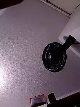 MirandaSoto online show from 02.12.25