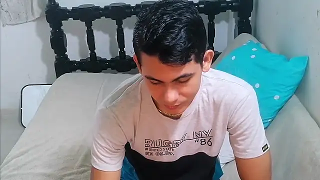 Snapshot of alexispaez457062 chatting on 12.17.24 alexispaez457062 online show from 12.17.24