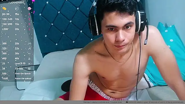 Snapshot of alexispaez457062 chatting on 12.28.24 alexispaez457062 online show from 12.28.24