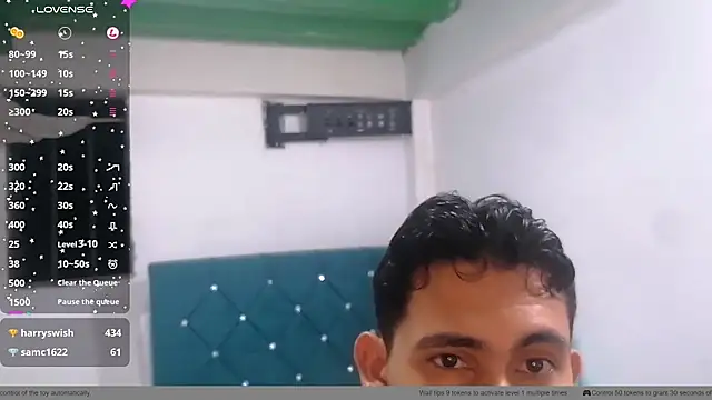 Snapshot of alexispaez457062 chatting on 01.13.25 alexispaez457062 online show from 01.13.25