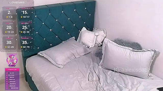 Snapshot of alexispaez457062 chatting on 09.25.25 alexispaez457062 online show from 09.25.25