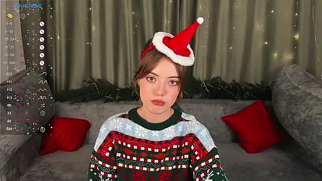 Snapshot of ellyford chatting on 12.09.24 ellyford online show from 12.09.24