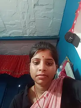 Snapshot of Nisha_Cute chatting on 05.13.26 Nisha Cute online show from 05.13.26