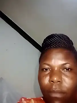 Snapshot of Danny_lady chatting on 02.19.25 Danny lady online show from 02.19.25
