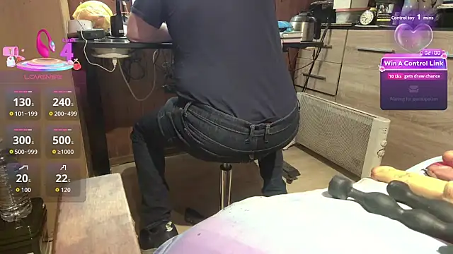 misteryman1956 online show from 04.17.26