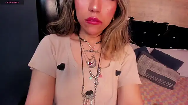 delilah fix online show from 01.26.25