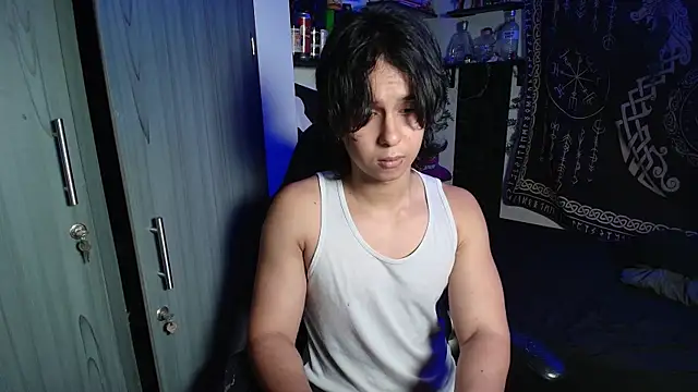 Snapshot of kairozz chatting on 07.17.26 kairozz online show from 07.17.26