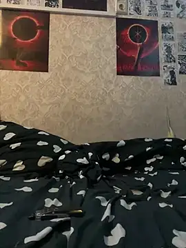 Snapshot of Pepe-pupu chatting on 01.31.25 Pepe-pupu online show from 01.31.25