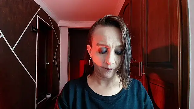 NatashaMason  online show from 02.14.25