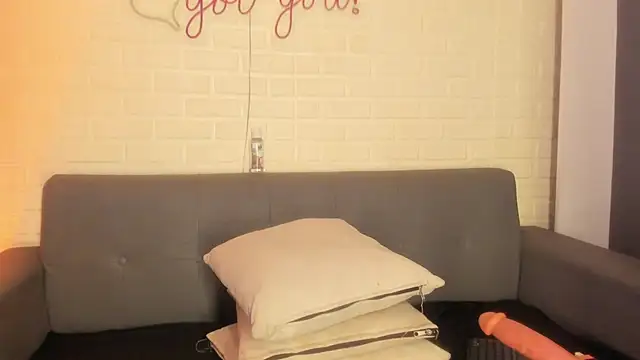 karina gomez 18 online show from 09.19.25