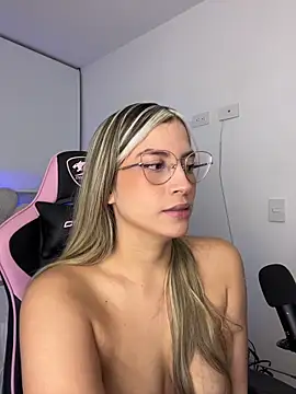 Issabela G1 online show from 03.29.26