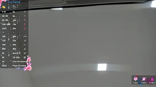 Snapshot of Bylie_Hills chatting on 09.23.25 Bylie Hills online show from 09.23.25